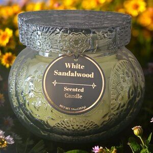 White Sandalwood Scented Candle
